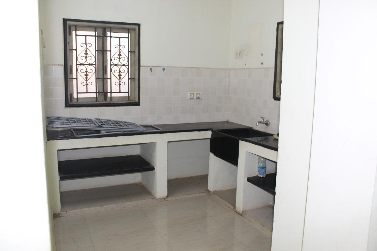 Centaurus Homestay Near Trichy Airport Tiruchirappalli ภายนอก รูปภาพ